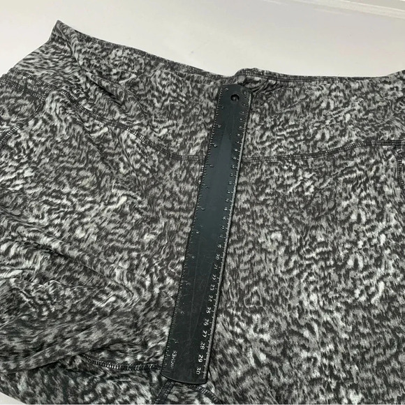 Livi Lane Bryant Pants Activewear   26/28 Pull On Crop  Stretch Pockets  Soft - Picture 14 of 14